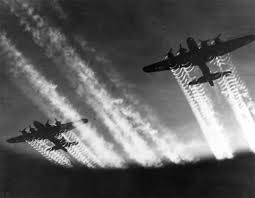 aviones_segunda_guerra_mundial_estelas_quimicas_chemtrails_1.png